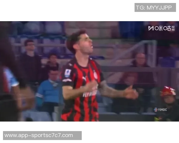 米兰坚定留住福法纳视其为争冠关键球员 米兰坚定留住福法纳视其为争冠关键球员